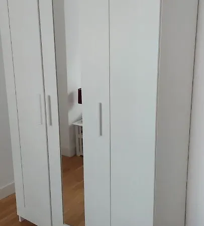 Luxury New Private Parking Self Check In