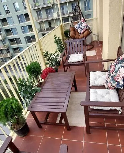 Luxury New Private Parking Self Check In * Bucareste