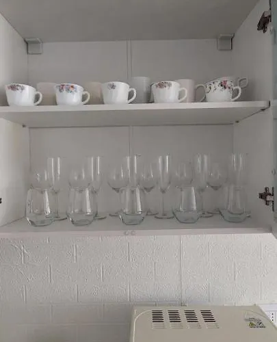 Luxury New Private Parking Self Check In Bukarest