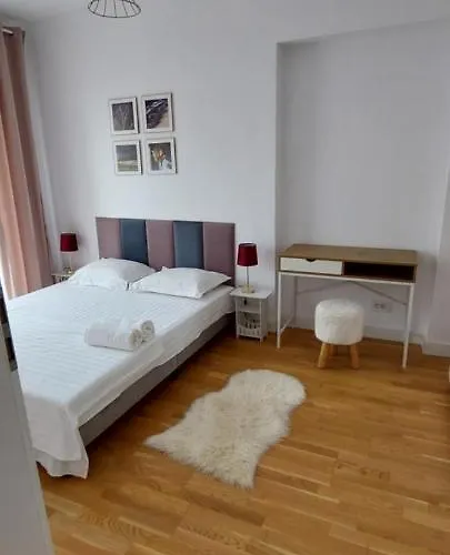 Apartament Luxury New Private Parking Self Check In *