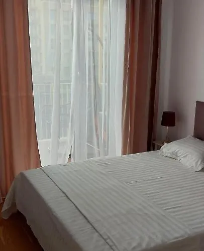 Luxury New Private Parking Self Check In Apartmán