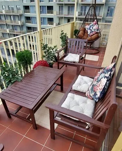 Luxury New Private Parking Self Check In * Бухарест